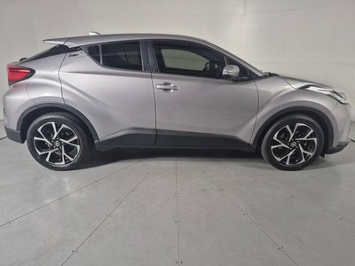 2020 Toyota C-HR XLE