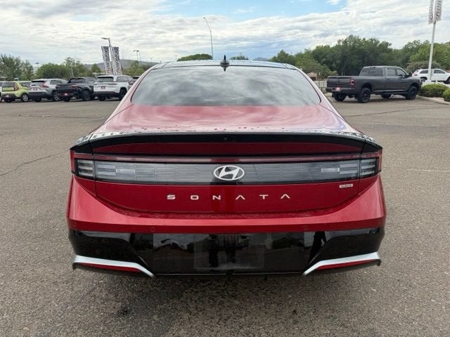 2025 Hyundai Sonata Hybrid Limited