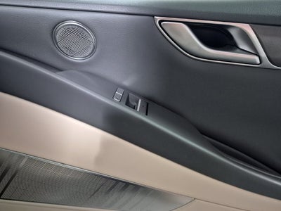 2023 Genesis G80 2.5T