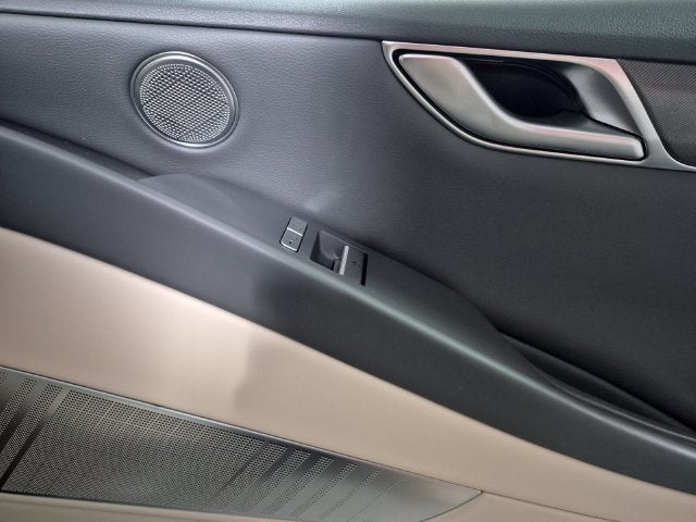 2023 Genesis G80 2.5T