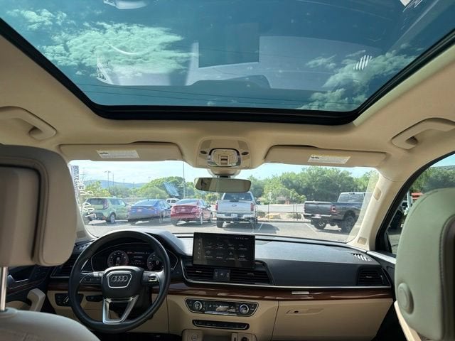 2022 Audi Q5 S line Premium Plus