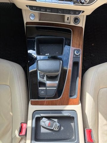 2022 Audi Q5 S line Premium Plus