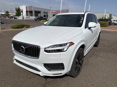2021 Volvo XC90 Momentum