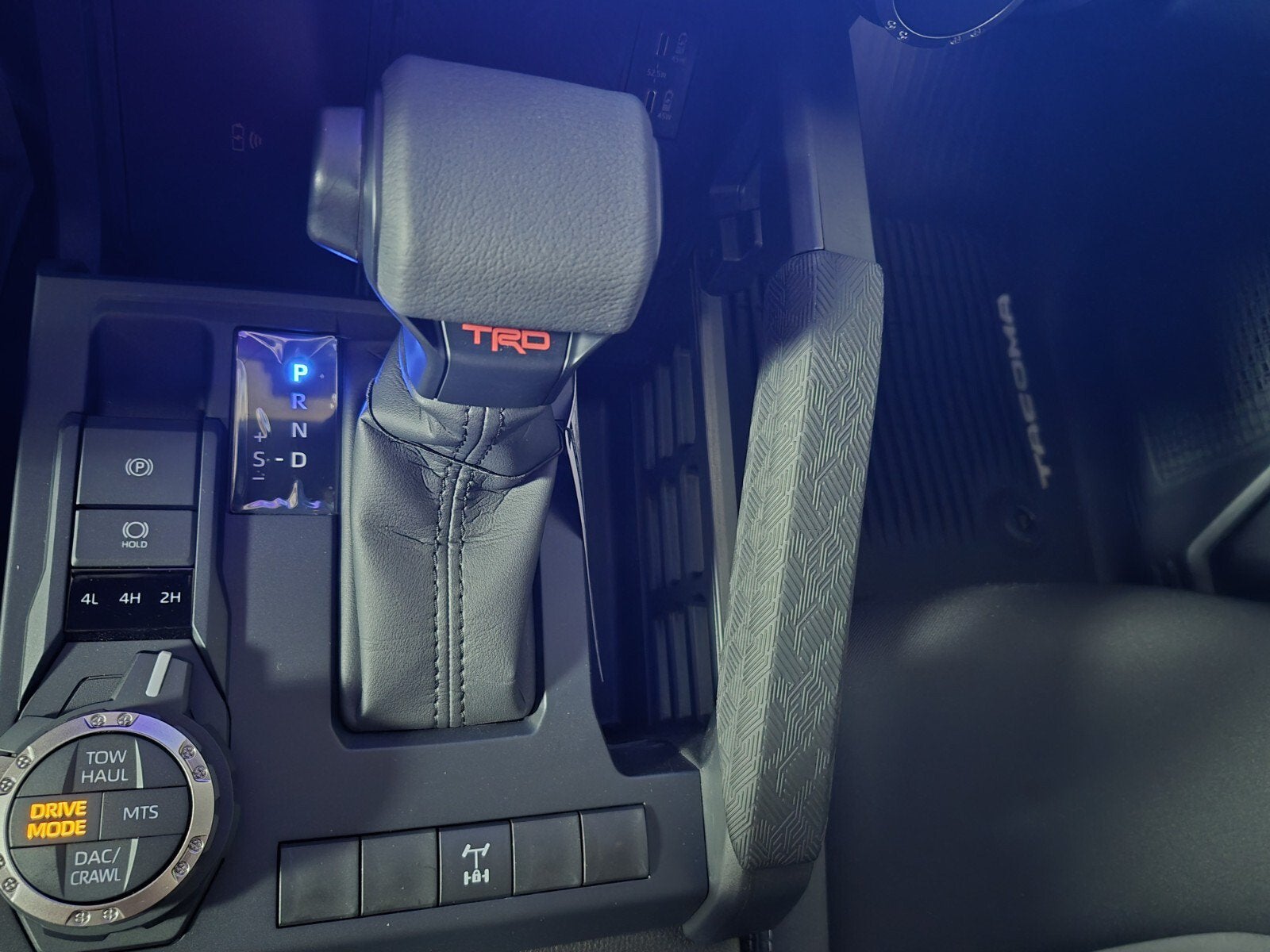 2026 Toyota Tacoma i-FORCE MAX Tacoma TRD Off-Road