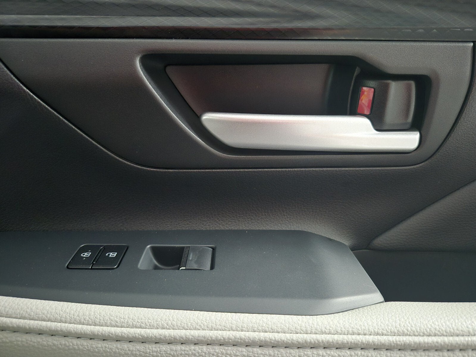 2026 Toyota Grand Highlander Hybrid MAX Limited