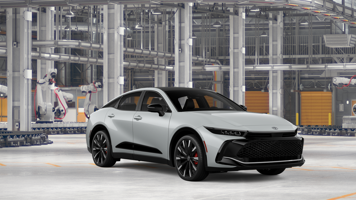 2027 Toyota Toyota Crown Platinum
