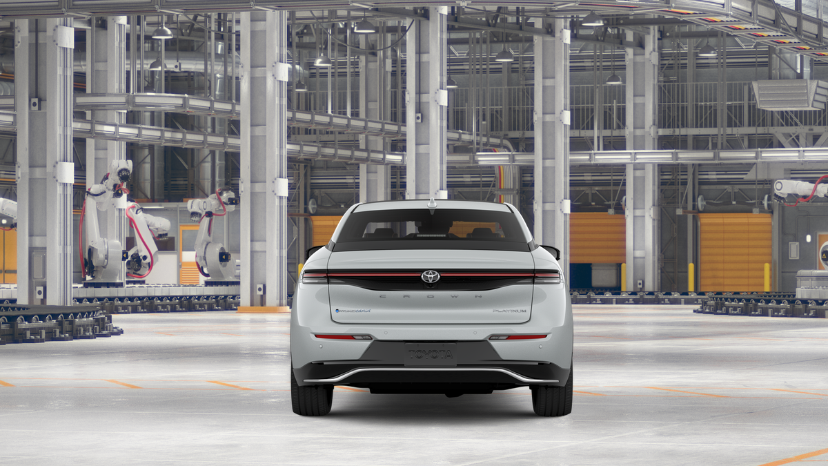 2027 Toyota Toyota Crown Platinum