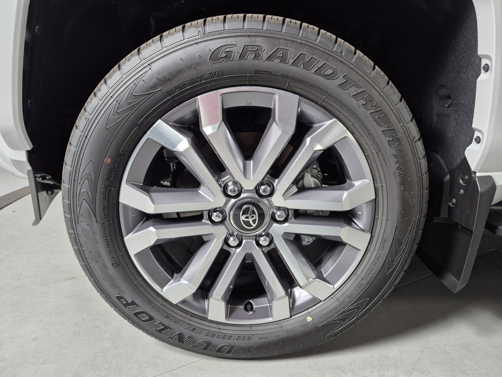 2026 Toyota 4Runner i-FORCE MAX 4Runner Limited