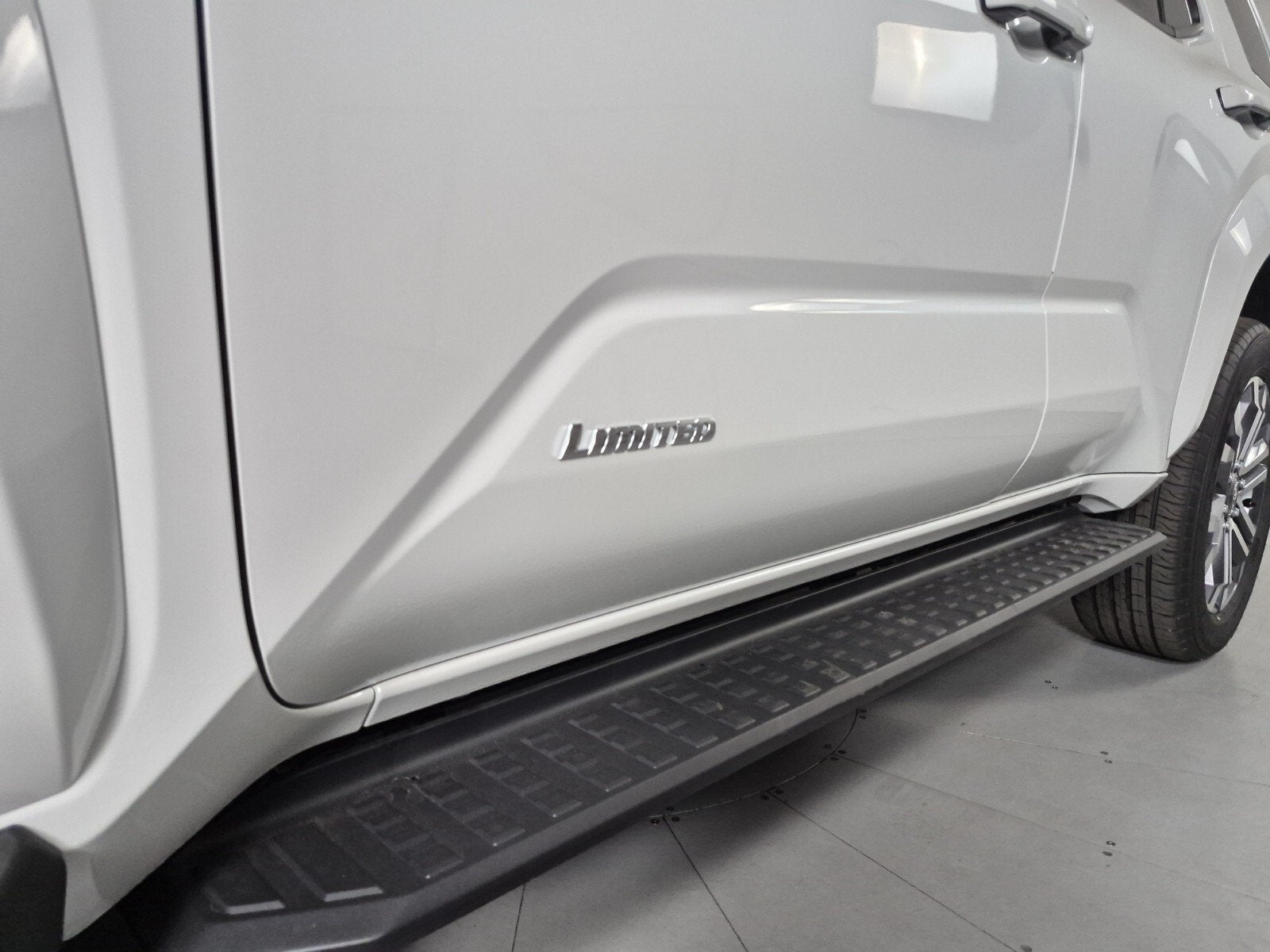 2026 Toyota 4Runner i-FORCE MAX 4Runner Limited