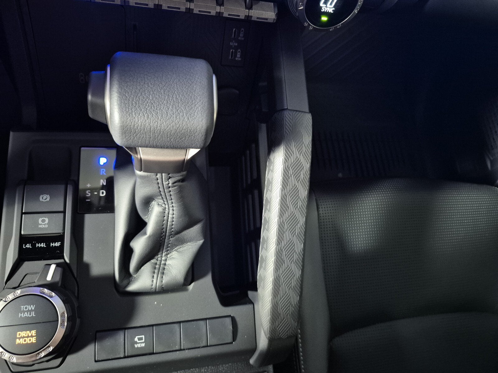 2026 Toyota 4Runner i-FORCE MAX 4Runner Limited