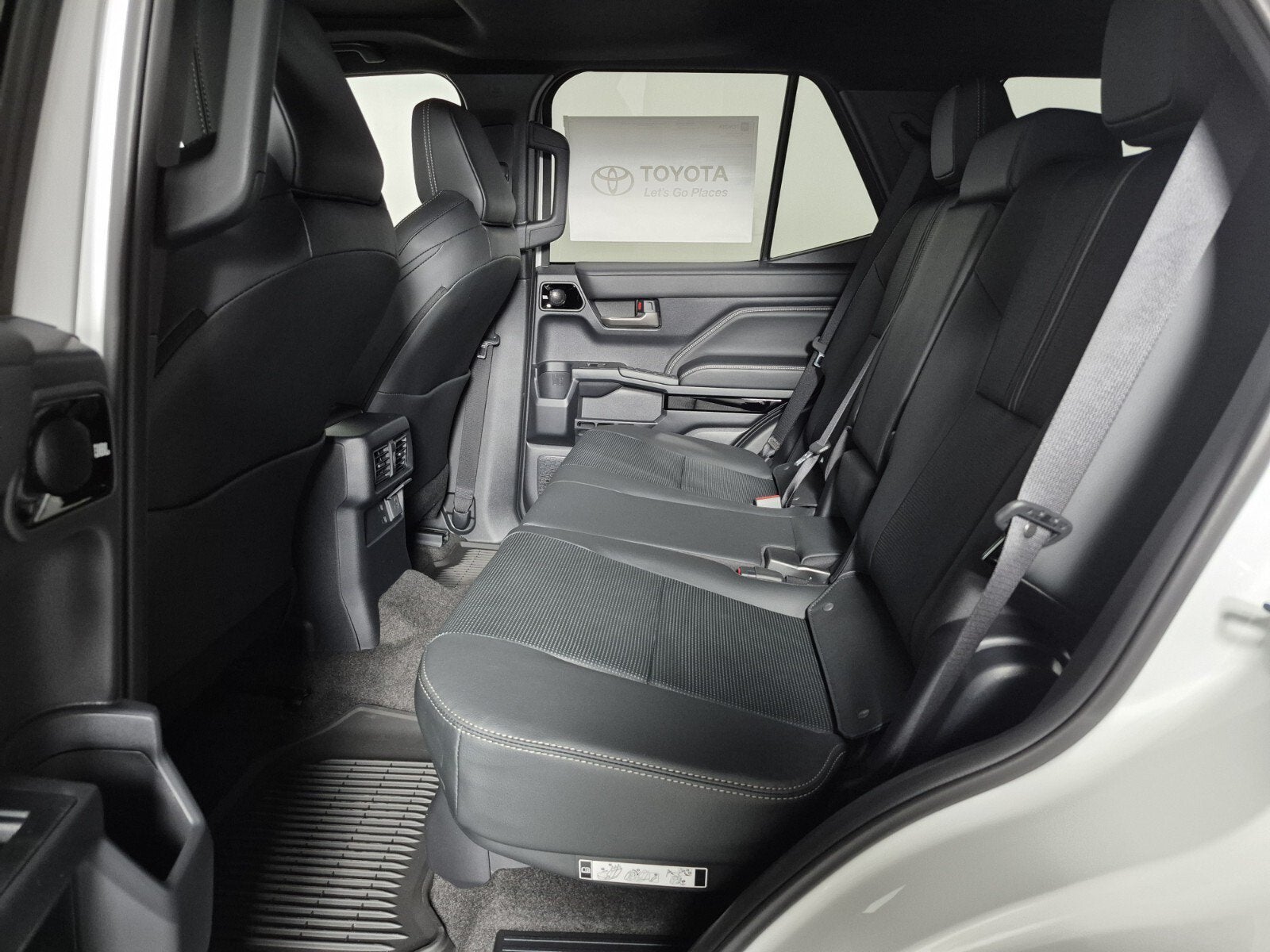 2026 Toyota 4Runner i-FORCE MAX 4Runner Limited