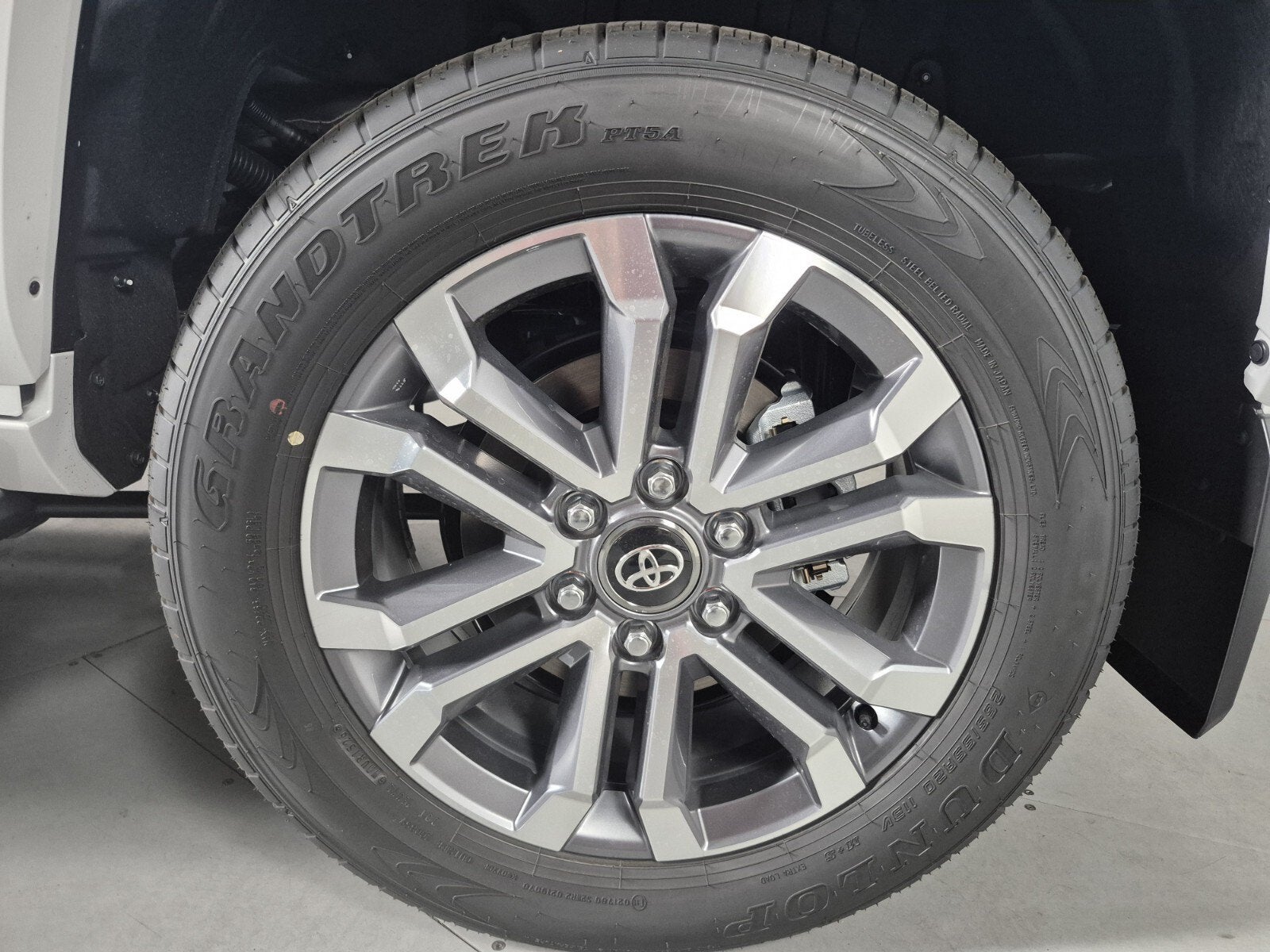 2026 Toyota 4Runner i-FORCE MAX 4Runner Limited