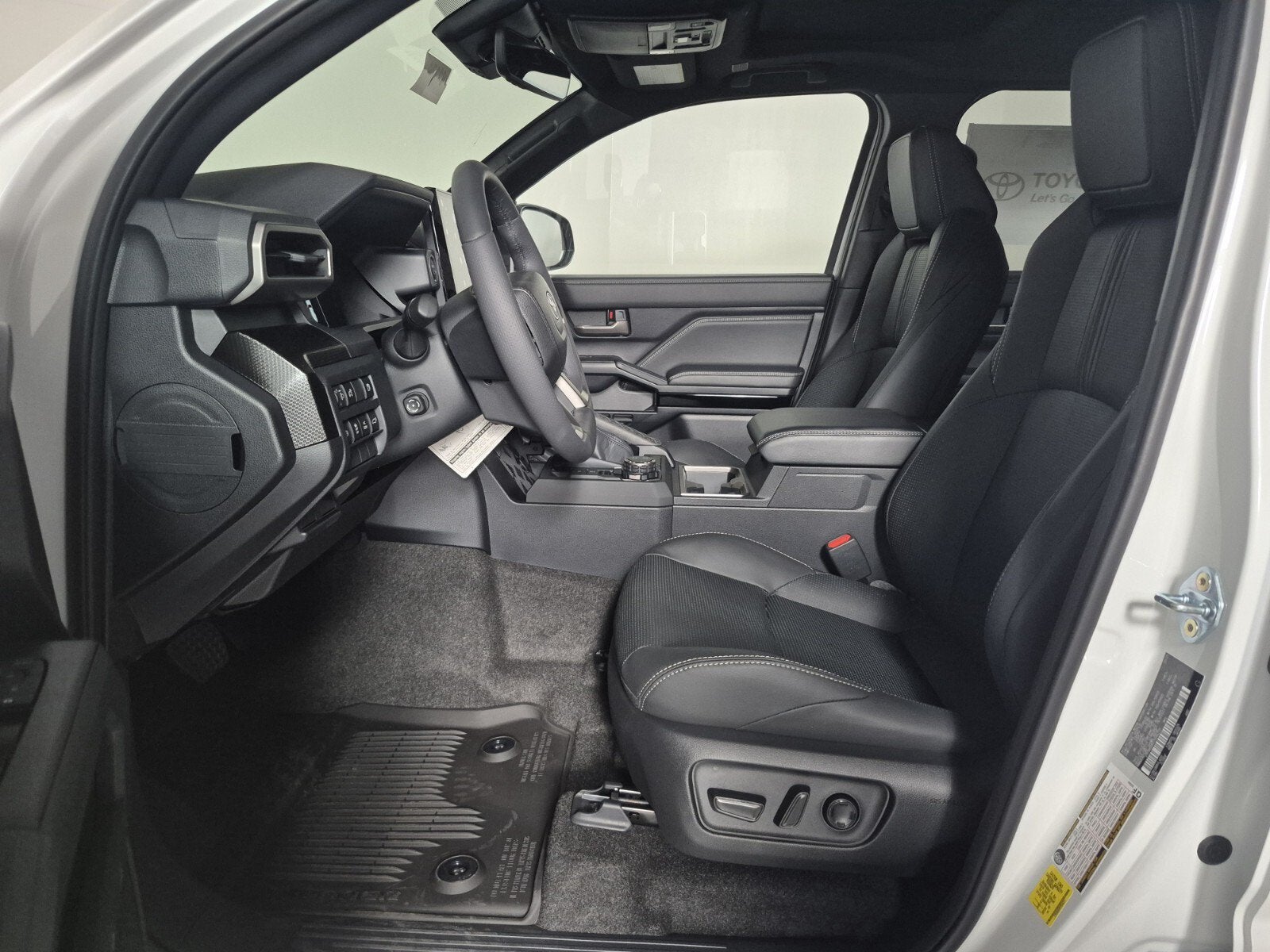 2026 Toyota 4Runner i-FORCE MAX 4Runner Limited