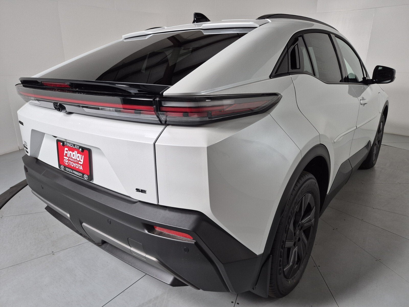 2026 Toyota C-HR SE