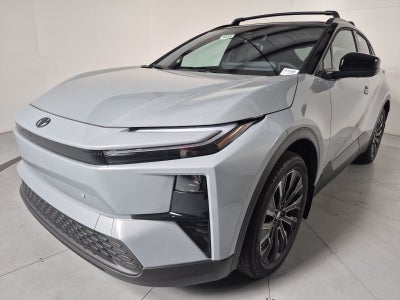 2026 Toyota C-HR XSE