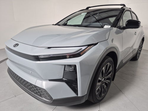 2026 Toyota C-HR XSE