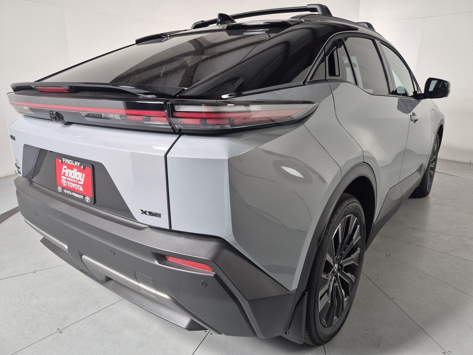 2026 Toyota C-HR XSE