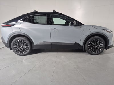 2026 Toyota C-HR XSE